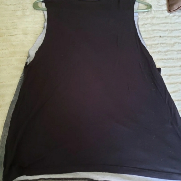 Women's Rolling Stones Sleeveless Tee - Picture 2 of 2